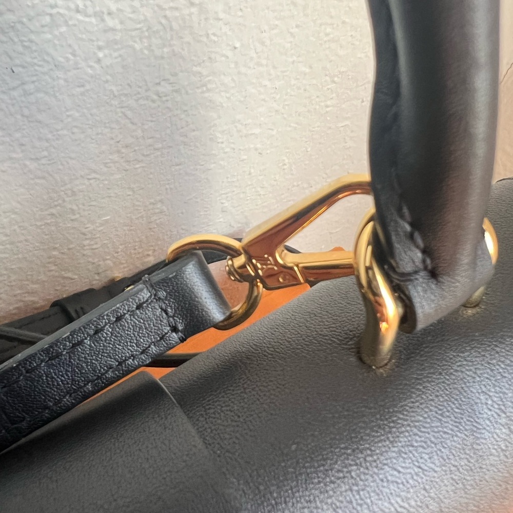 100% Authentic Louis Vuitton Locky BB Purse - Picture 10 of 12